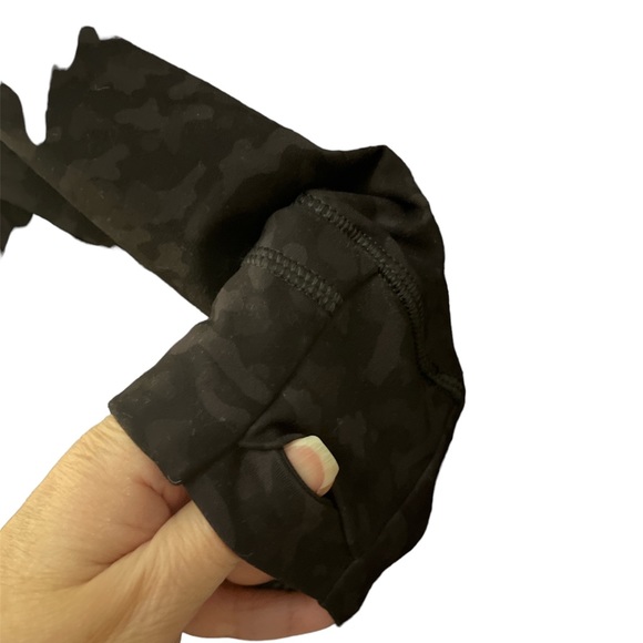 CRZ YOGA women’s brushed full zip hoodie jacket, with zip pockets. Size S. EUC - Picture 9 of 11